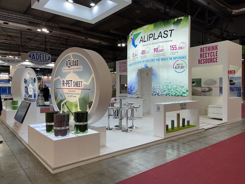 Stand Aliplast in esposizione in fiera