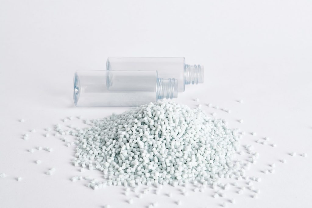 materiali ricavati dal riciclo della plastica per il packaging cosmetico Aliplast